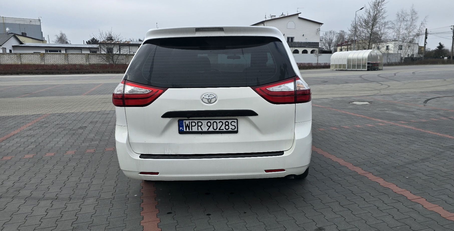 Toyota Sienna 2017r Zamiana