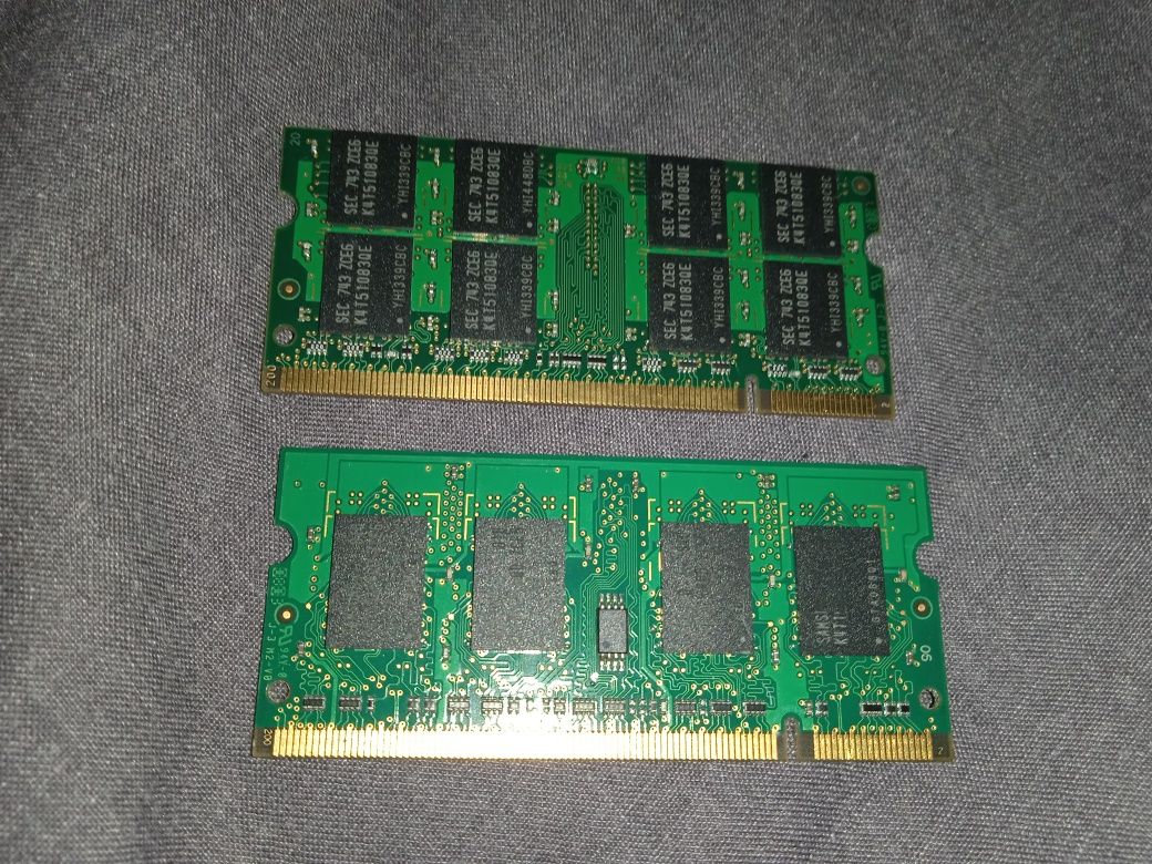 Модуль памяти SO-DIMM Samsung DDR3 1GB 1600MHz