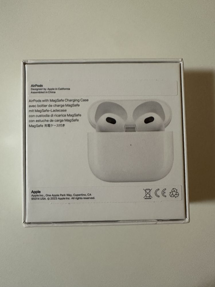 Навушники Apple AirPods 3