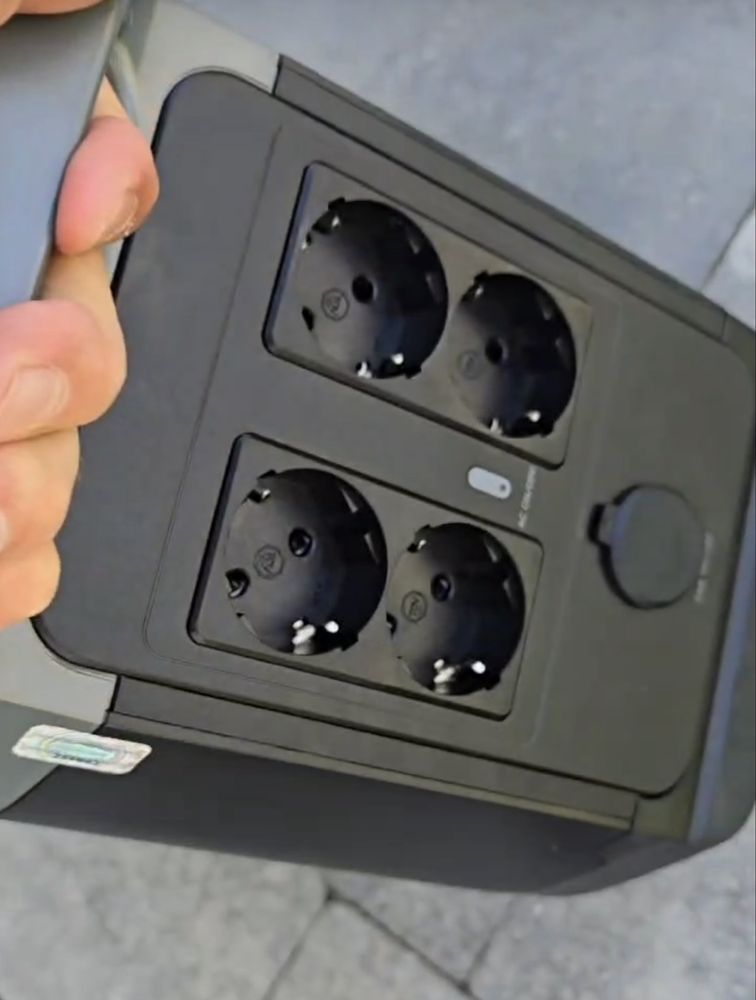 Підзарядна станція EcoFlow Delta 1300W