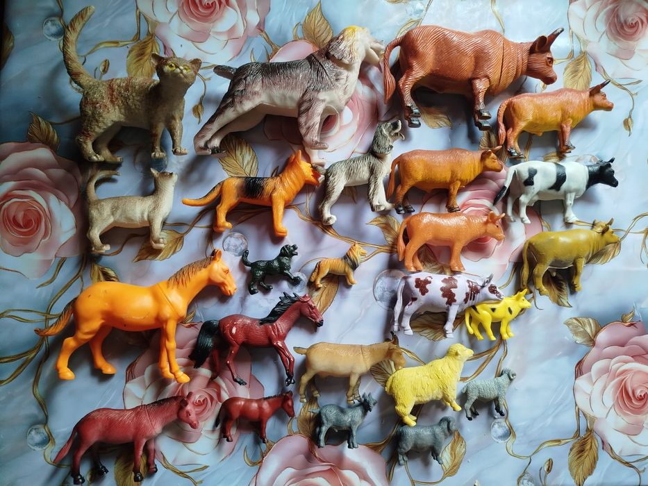 Свійські тварини, фігурки домашніх тварин