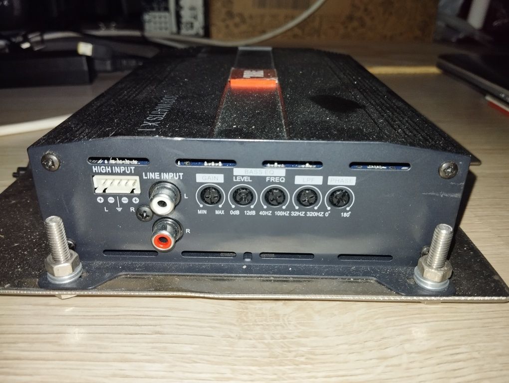 Wzmacniacz car audio JBL stage a3001 z subwooferem