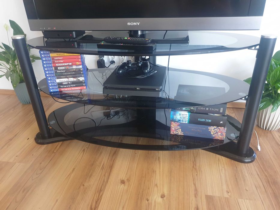 Szafka pod telewizor