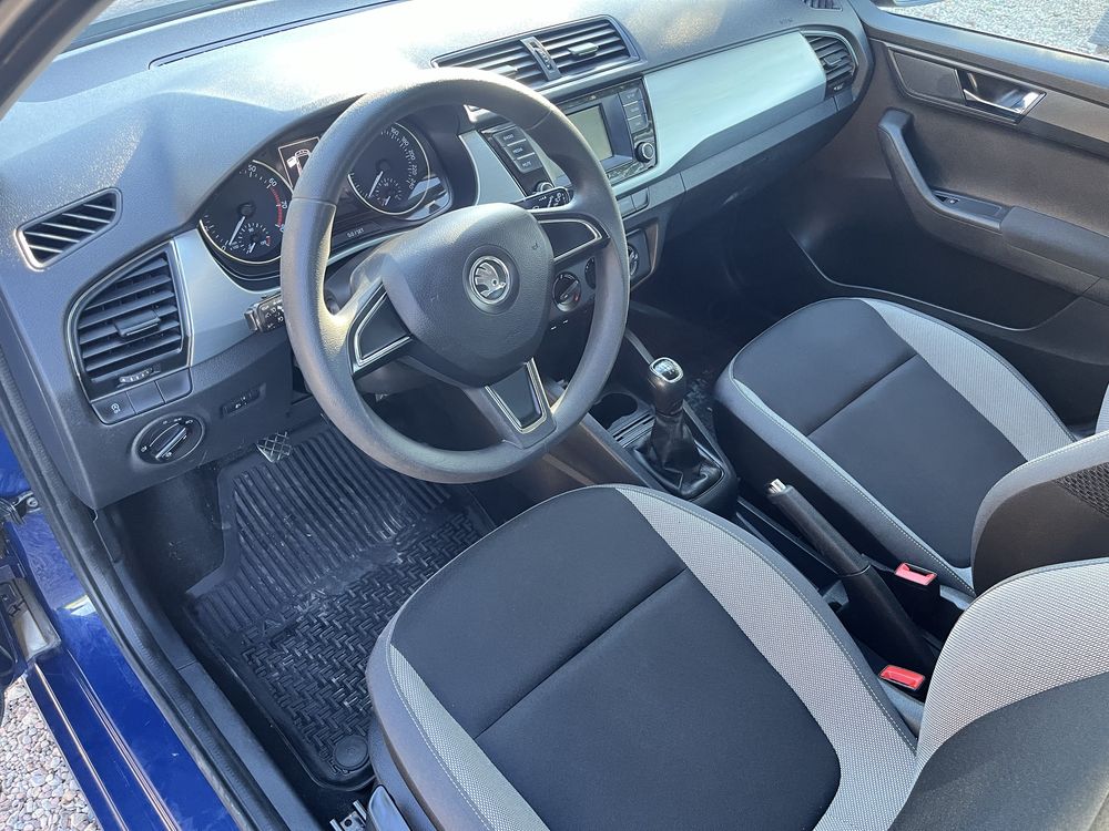 Wynajem skoda fabia kombi 1.2 tfsi