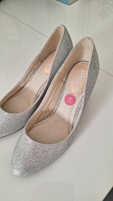 buty czółenka roz38 srebrne wkładka 24 / nowe obcas 7cm /