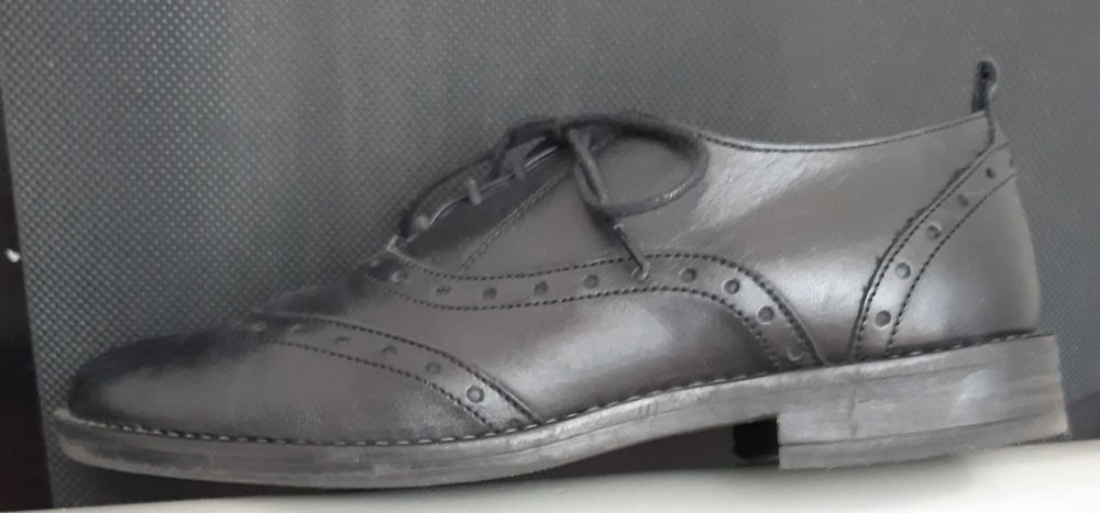 Sapatos marca Wilano modelo Oxford fabricados em Portugal