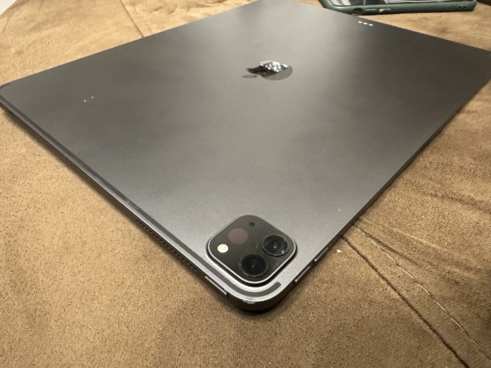 iPad pro 12.9 4th 128gb 4Gen
