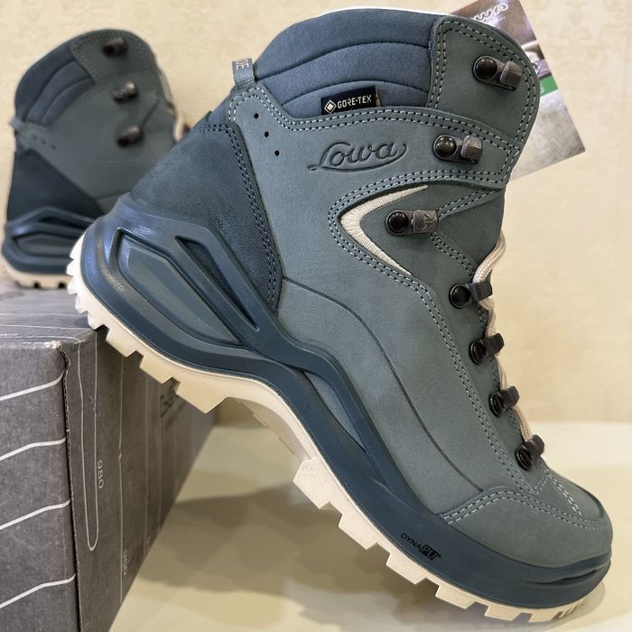 LOWA. Жіночі черевики Треккінг Оригінал. Gore - tex. Р. 37.1/2 -41.1/2