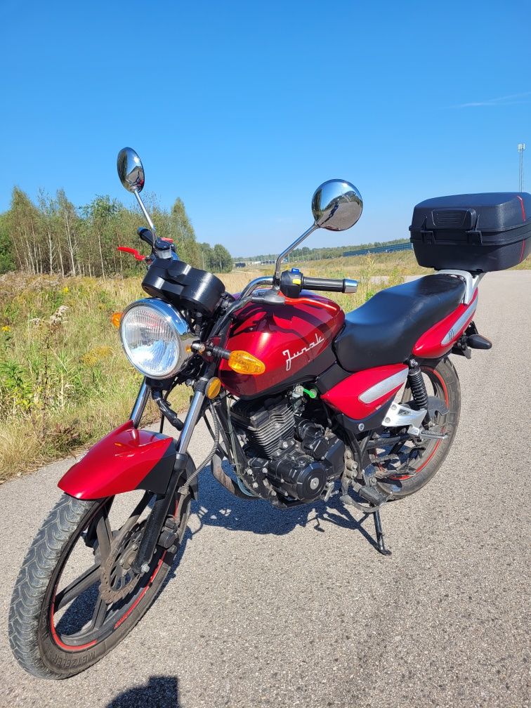 Motocykl Junak 122F pojemność 125mc3