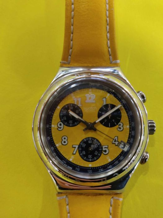 Relógio Swatch crono novo.