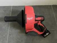 Акум.прочистна каналізаційна машинка Milwaukee M12 BDC 6