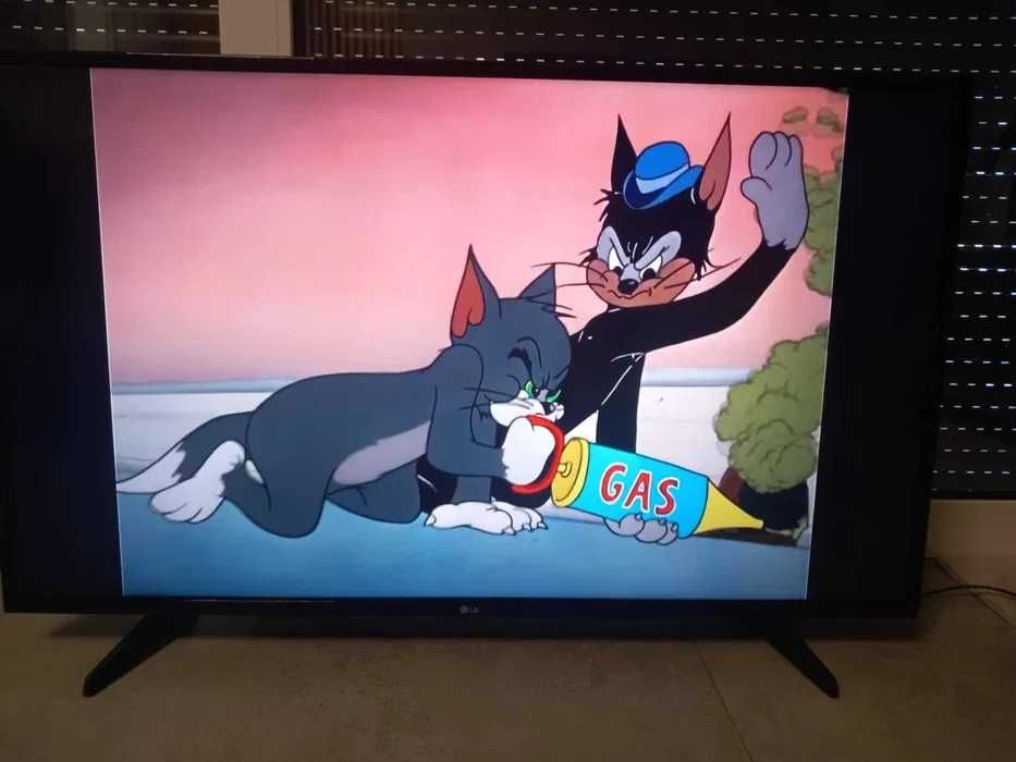 Telewizor LG/ 49 ‘’ / Smart / DVB-T2 / 4K