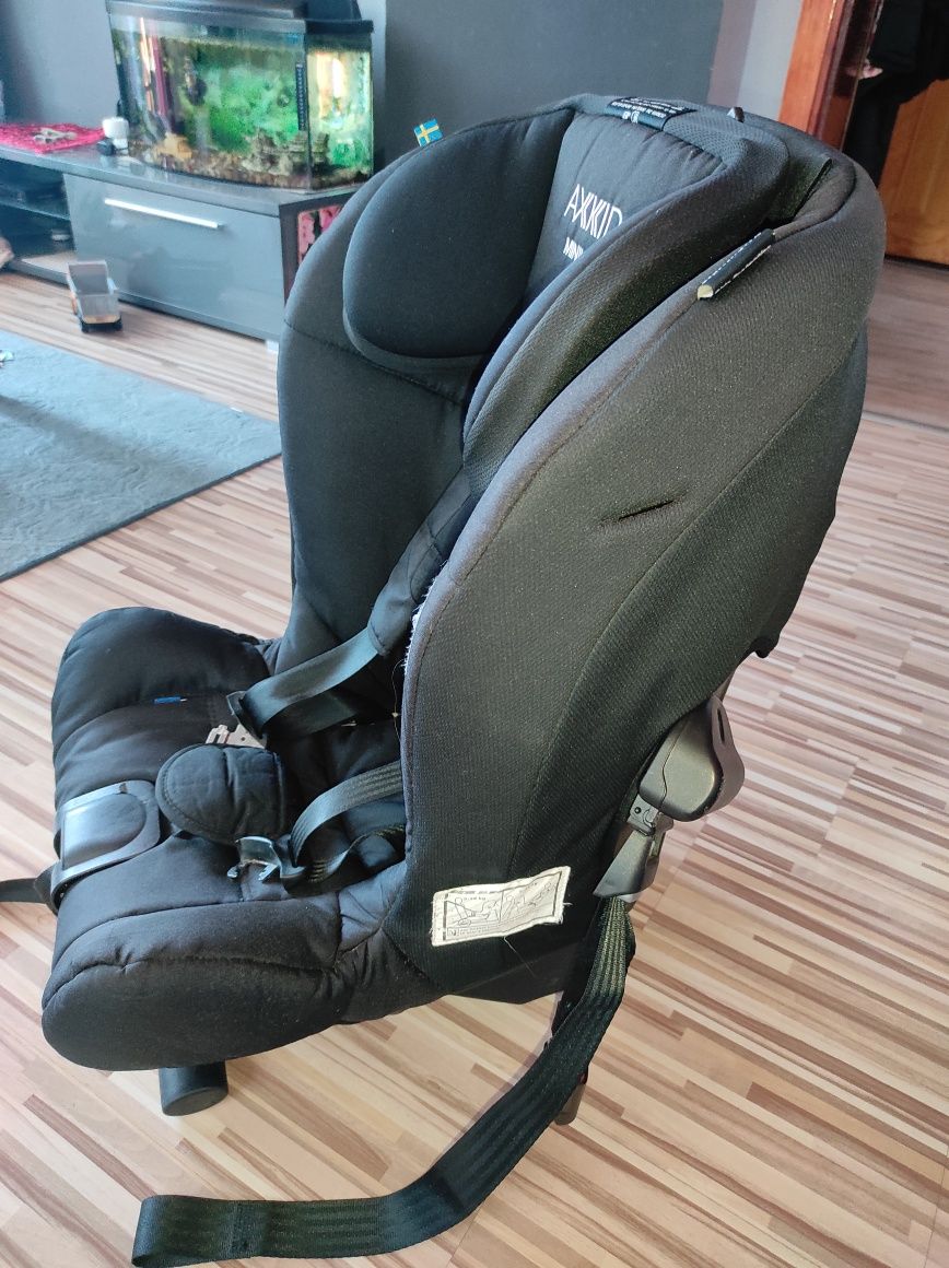 Axkid minikid rwf fotelik isofix bezwypadkowy