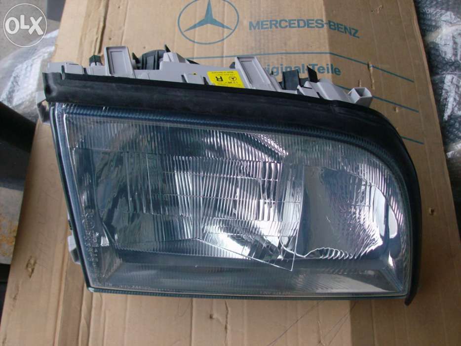 Farol ótica Mercedes