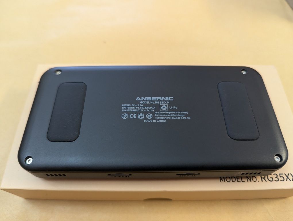 Ambernic RG35XX H