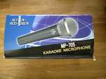 Mikrofon do karaoke Star Singer MP-705