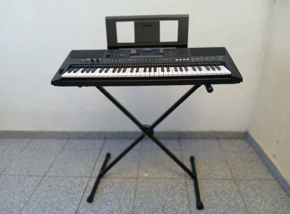 Órgão Yamaha- PSR-EW410 
-YAMAHA  PSR- EW410
-Como novo