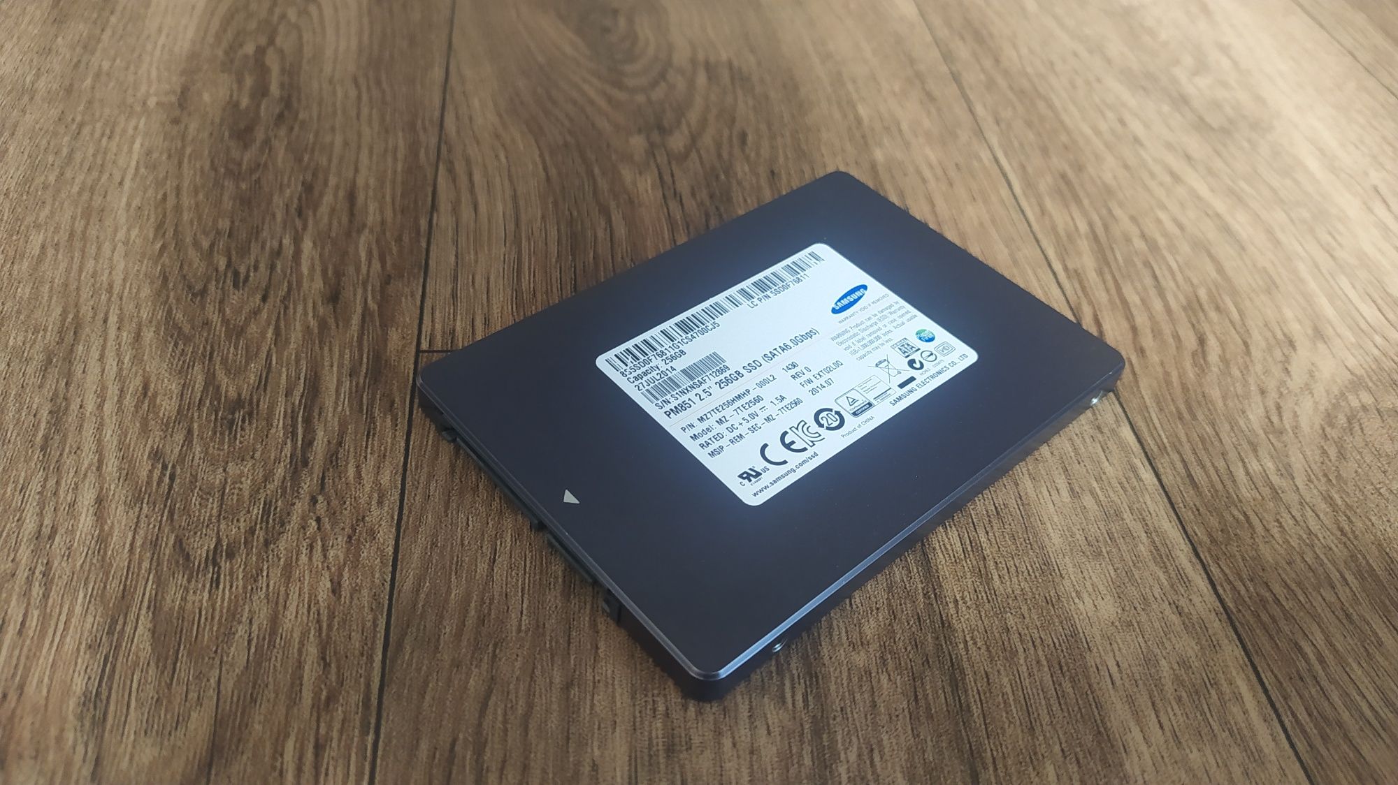 SSD 256GB Samsung PM851 2.5" SATAIII MLC (MZ-7TE2560)