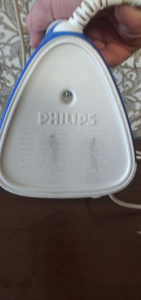 Утюг Phillips GC 2500