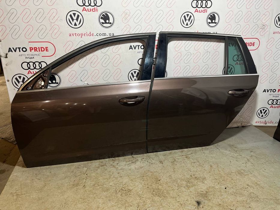 Двері ліві шкода Октавія А7 двери дверь левая skoda Octavia A7 LF8Z