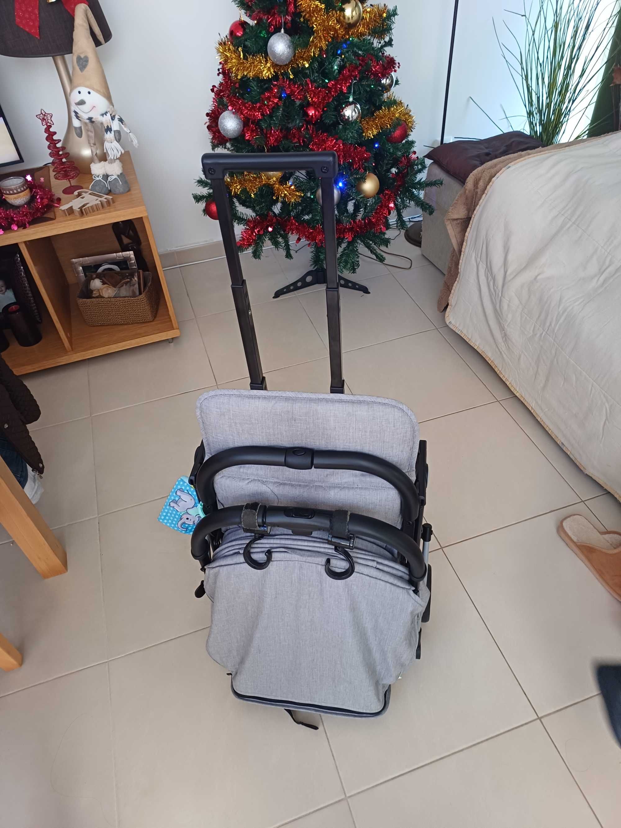 Carrinho chicco trolley  novo