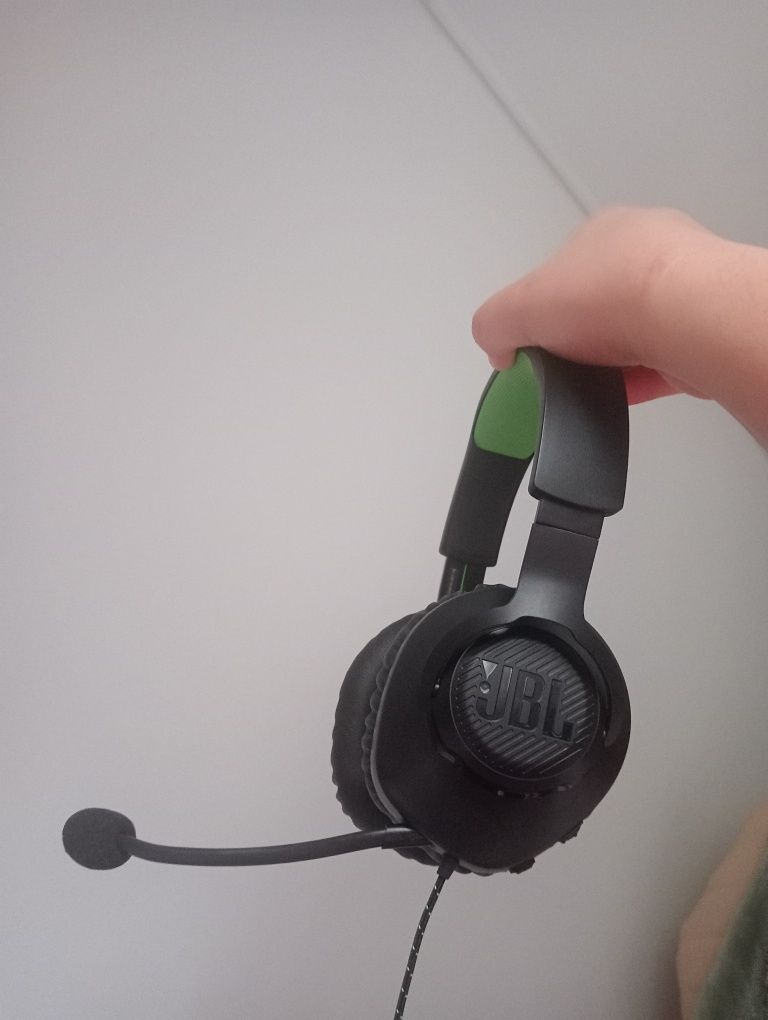 Headset JBL Gamer com microfone