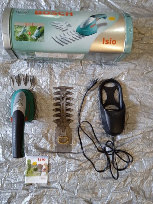 Кущоріз кусторез триммер Bosch