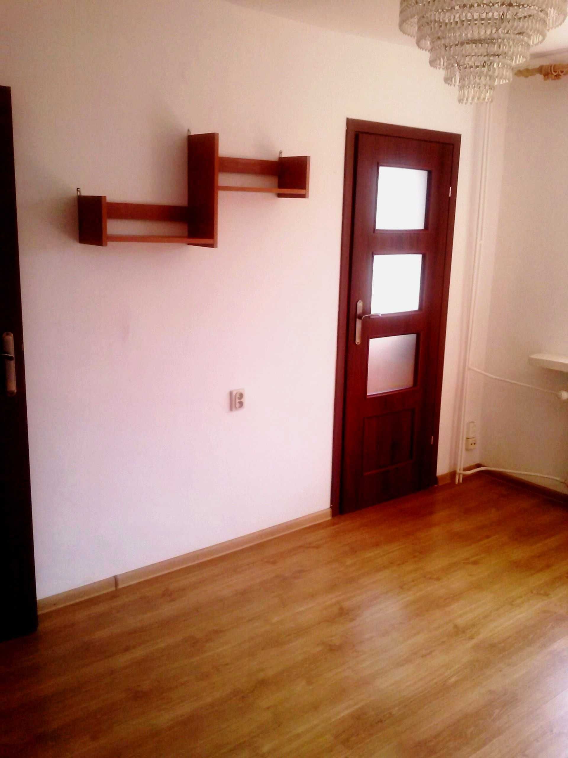 Wynajmę Kawalerkę Puławy ul.Kołłątaja 10