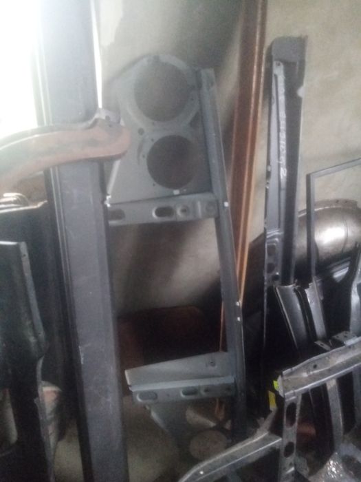 Крило Ваз 2103,2106 праві й ліві