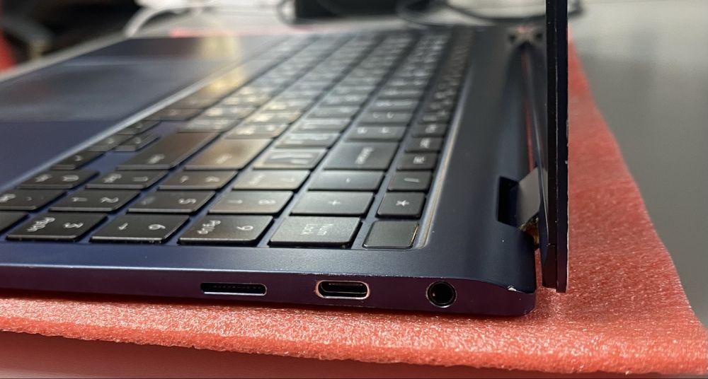 ОПИС! Ноутбук Samsung Galaxy Book Pro 360