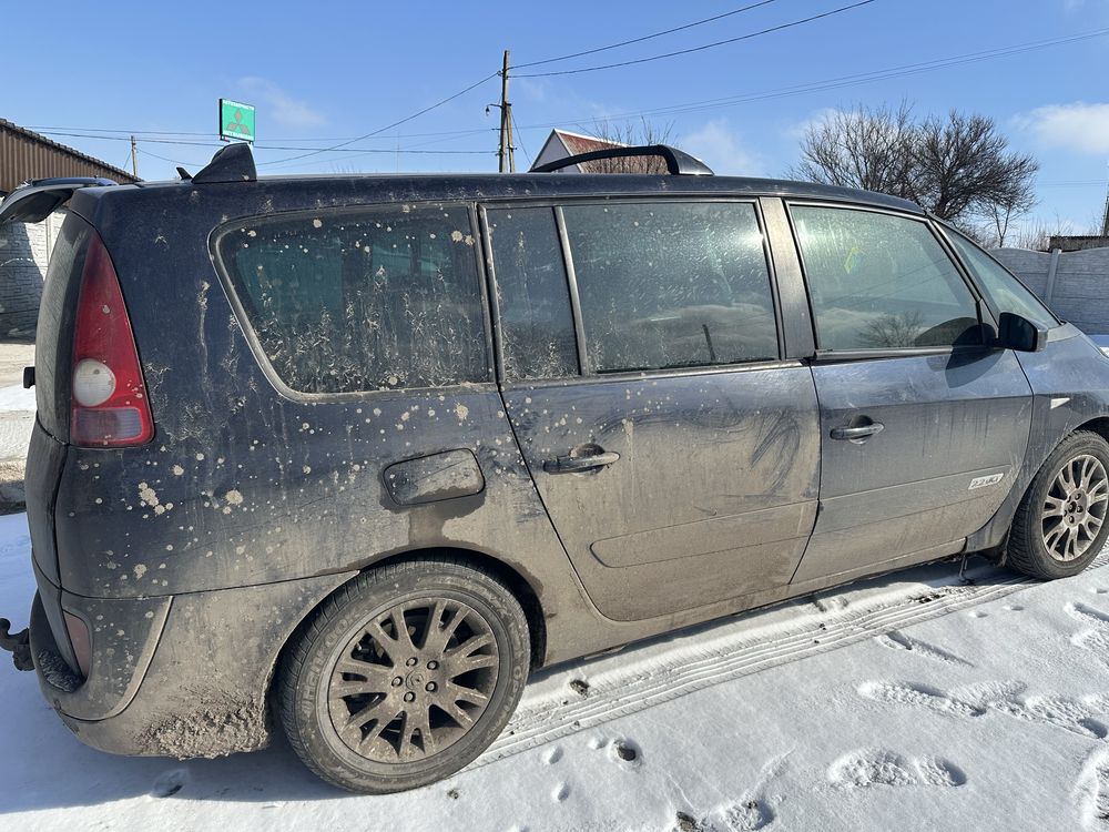 Разборка шрот Renault Espace 4 IV 2.0 2.2 дизель коробка механика 2002