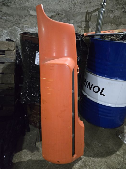 Дефлектор кабіни капот  Рено преміум Renault Premium DXI