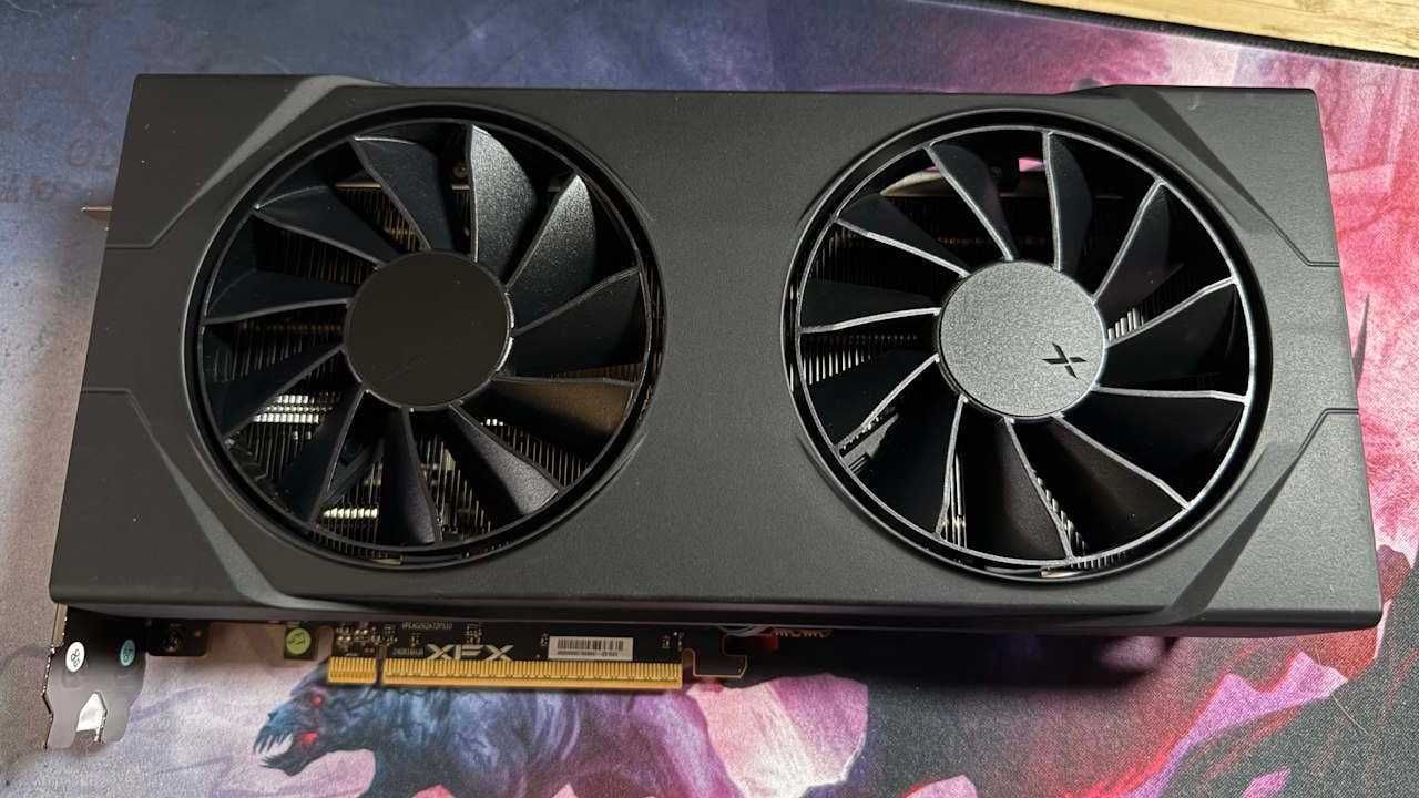RX 9060 XT 16GB XFX swft