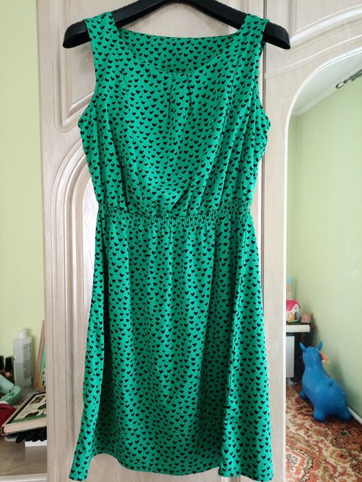 Плаття гарні жіночі