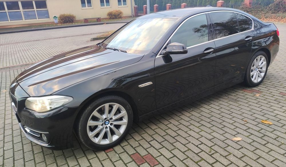 BMW seria 5 F10 2.0d xdrive luxury line