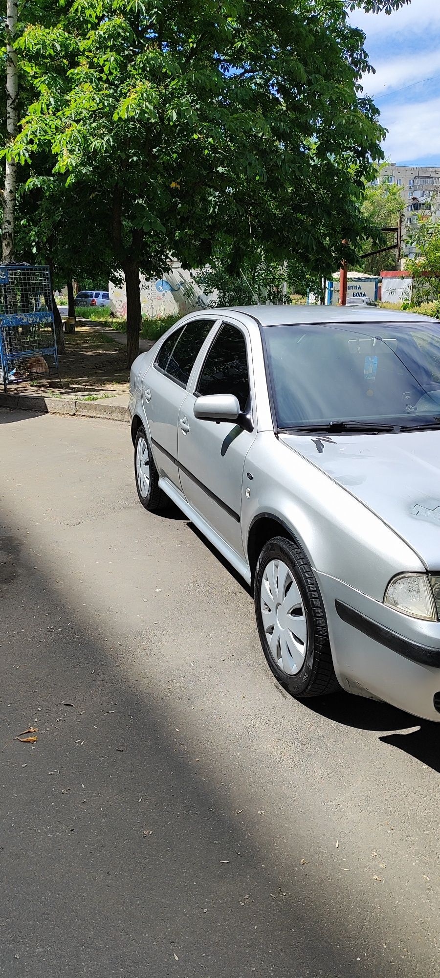 Шкода тур 1.8 турбо