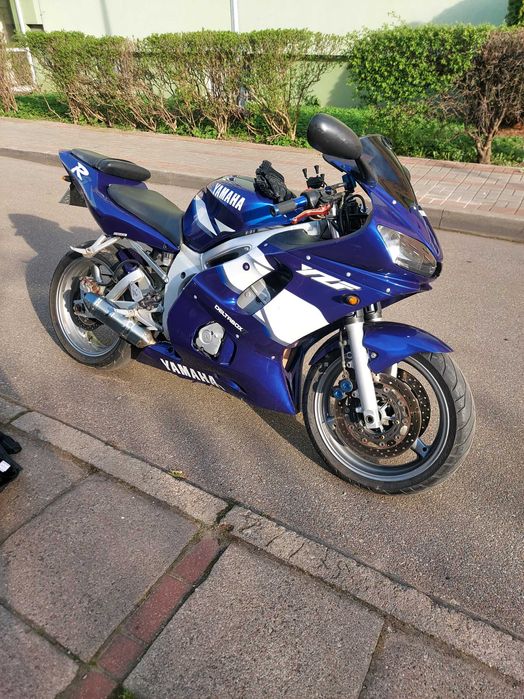 Motocykl yamaha yzf r6