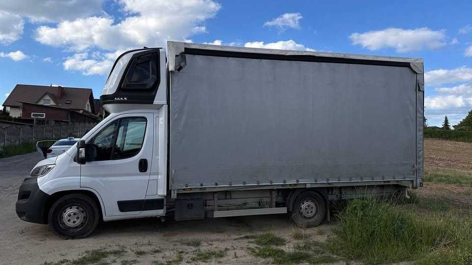 Wynajem AUT dostawczych Trójmiasto . Wynajem BUSA . Wynajem PLANDEKA