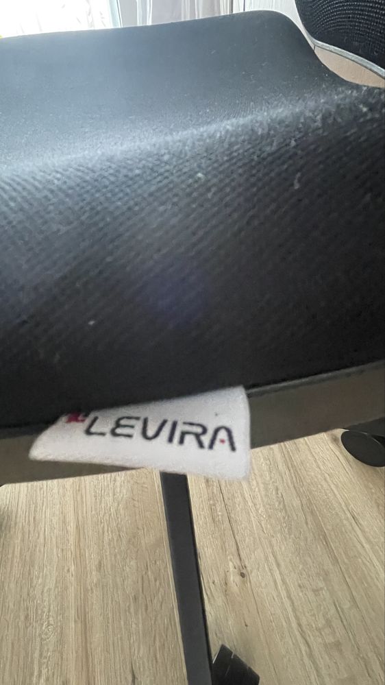 Cadeira de escritório Levira Miño