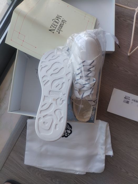 Ténis Alexander mcqueen