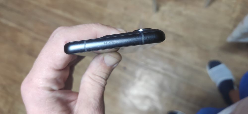 Motorola edge 50 pro 12/512