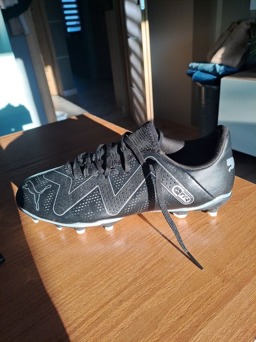 Buty piłkarskie, korki Puma, oryginalne,  jak nowe