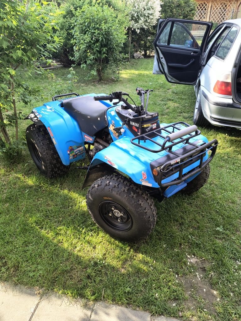 Quad Yamaha moto4 250