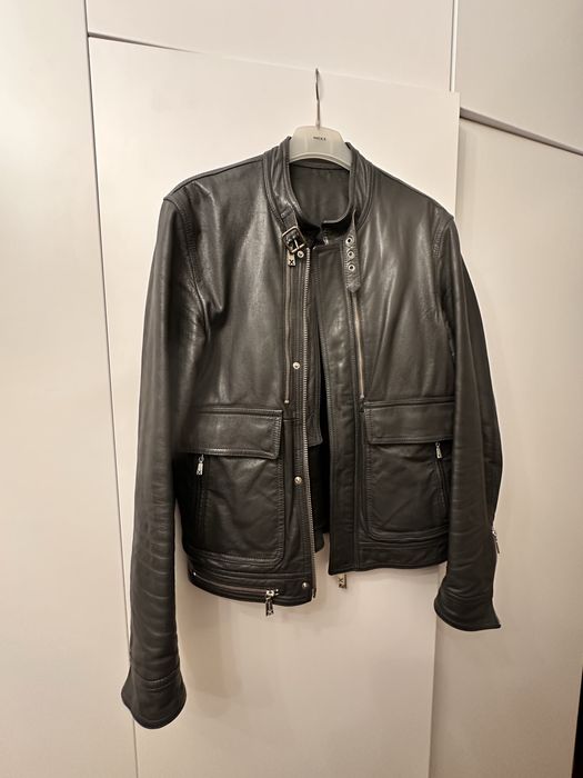 Куртка фірмова шкіряна