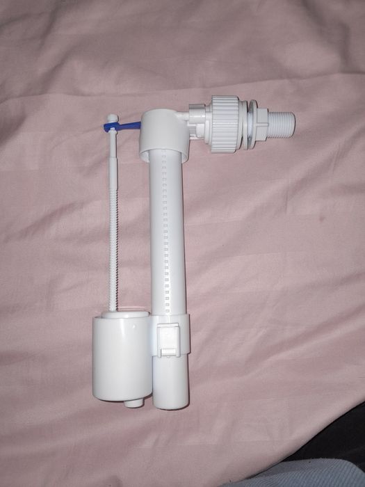 Наливний клапан бачка унітазу з боковим підведенням пластиковий 1/2