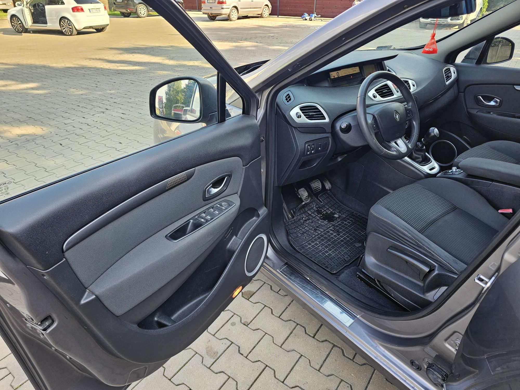 Renault Megane Scenic