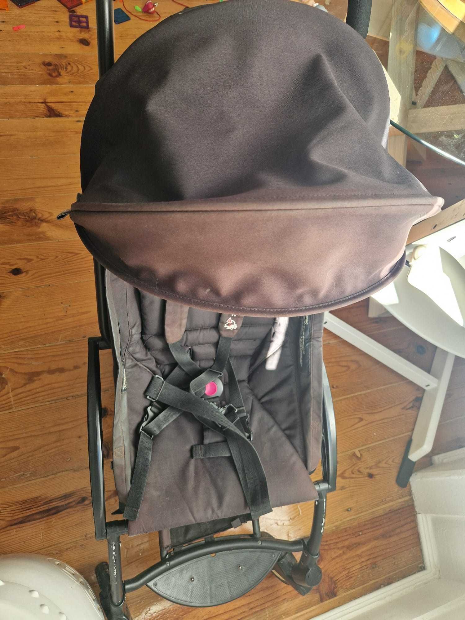 Carrinho Babyzen YOYO Usado – Bem Estimado e Totalmente Funcional