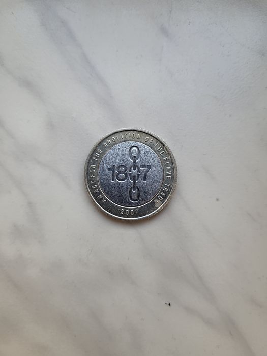 Moneta 2 funty z 2007 roku