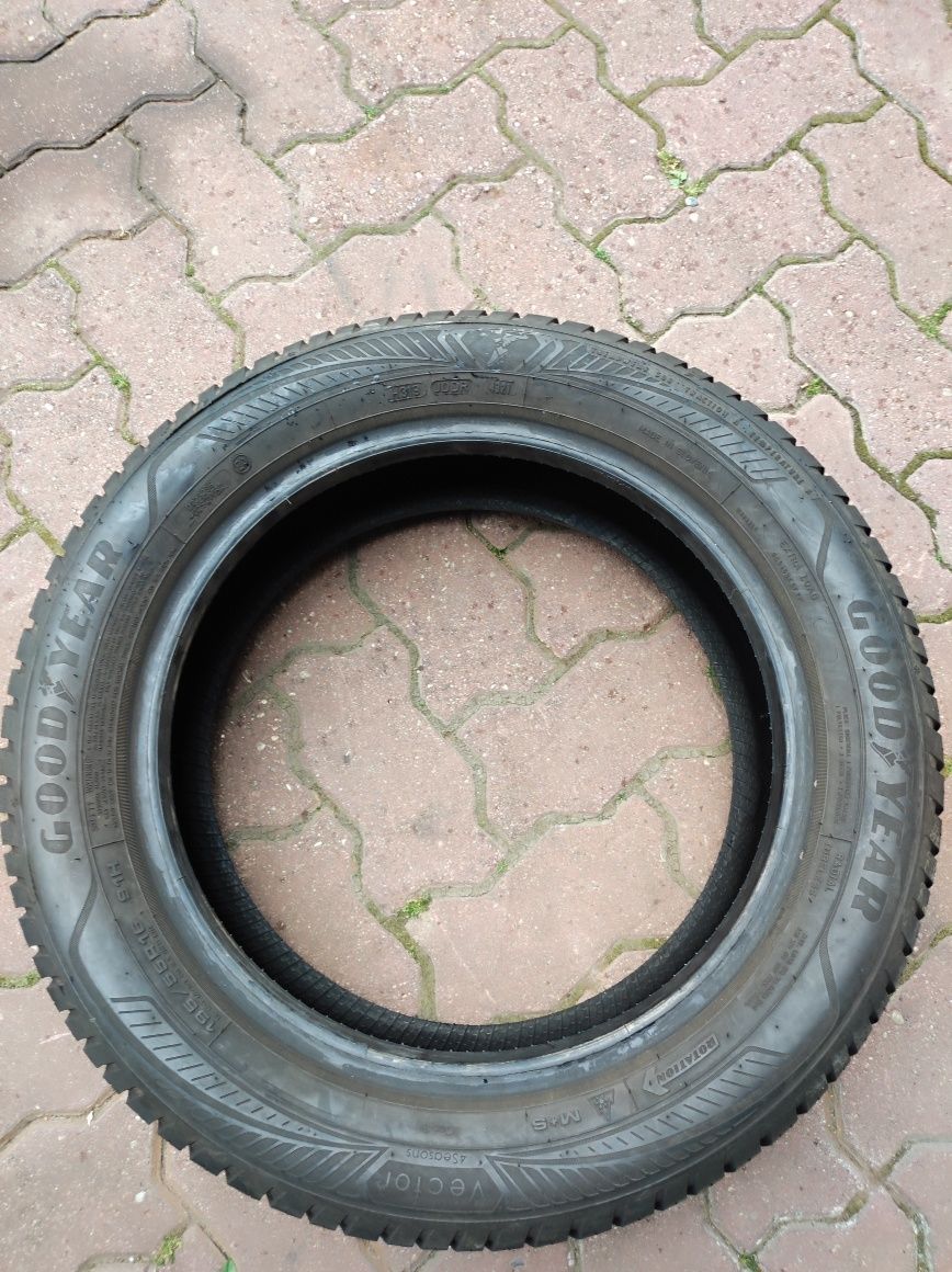 195.55.16 jedna opona Goodyear Vector 4 Seasons Gen-3 Dot 2021