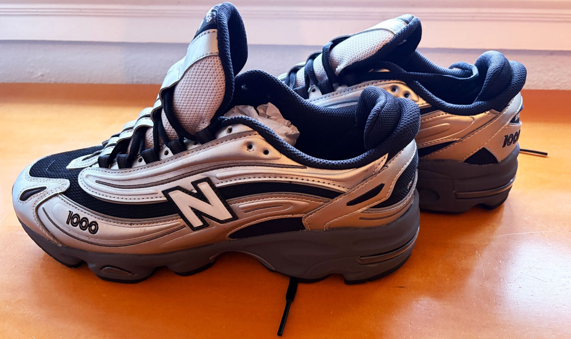 Sapatilhas New Balance 1000 (nº 44,5) - NOVAS!